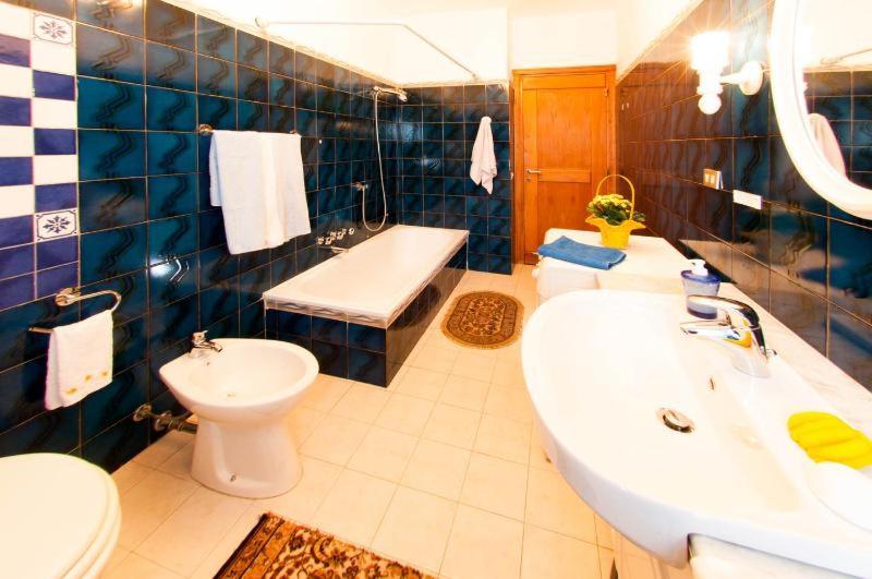 Via Genova Apartment Olbia Zewnętrze zdjęcie